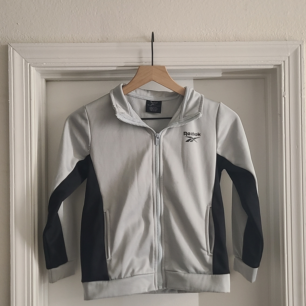 Reebok Kids Youth 11–12 (152 cm) Light Gray & Black Zip-Up Jacket